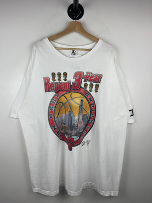 Vintage 90s NBA Starter Chicago Bulls Repeat 3 Peat White Tee