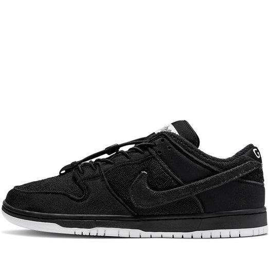 Nike SB Dunk Low Gnarhunters 2022