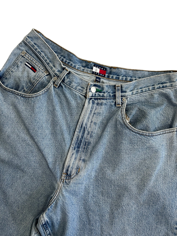 Vintage 90s Tommy Hilfiger Baggy Light Wash Blue Denim Jeans