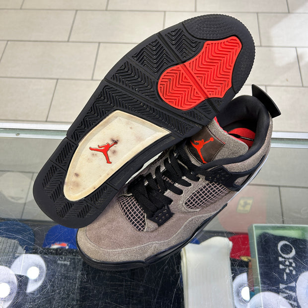 Jordan 4 Taupe Haze 2021