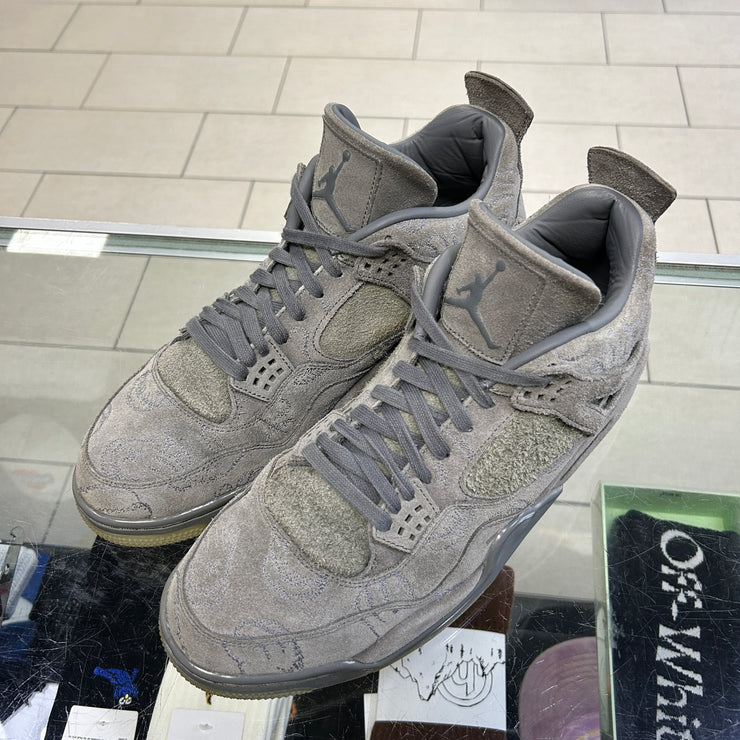 Jordan 4 Kaws Cool Grey 2017