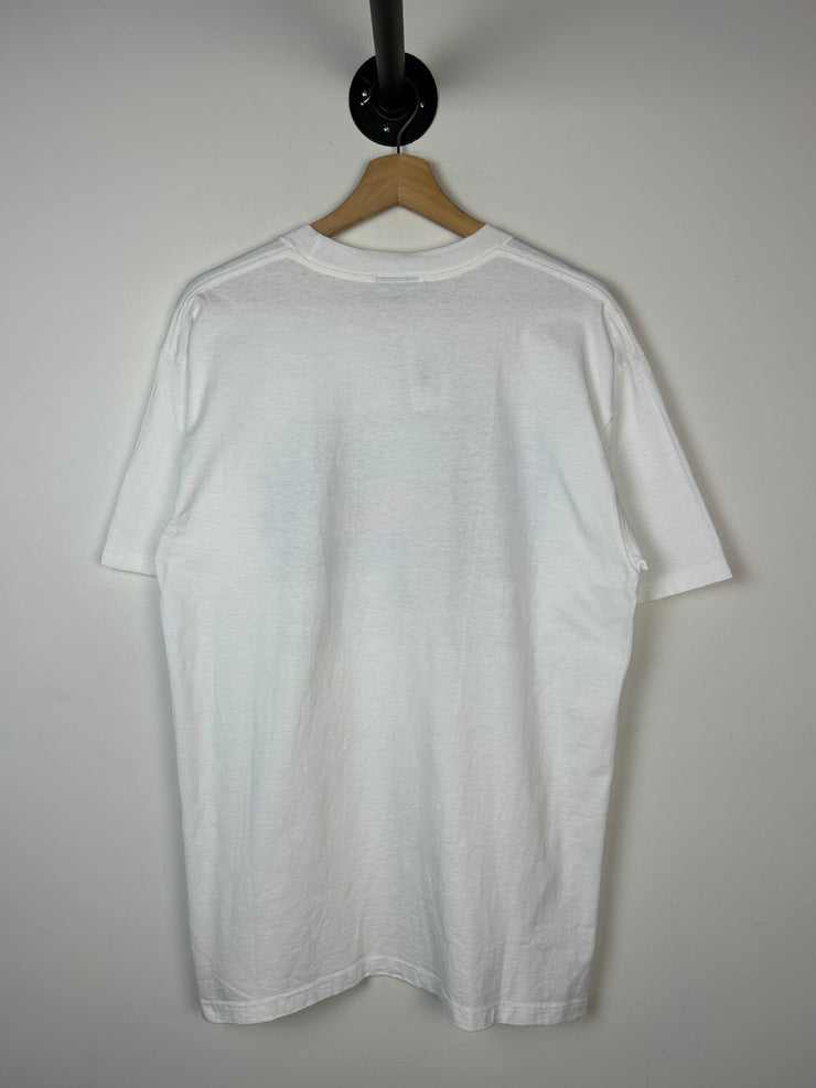 Vintage 90s NCAA Basketball Final Four White Tee