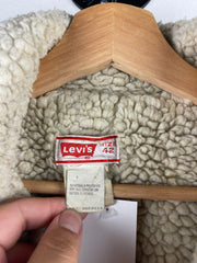 Vintage 80s Levis Sherpa Lined Blue Denim Jacket