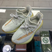 Yeezy 350 V2 Hyperspace