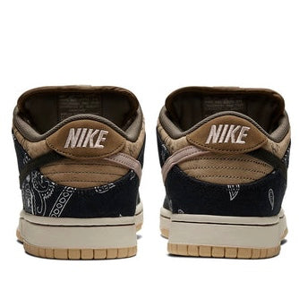 Nike SB Dunk Low Travis Scott