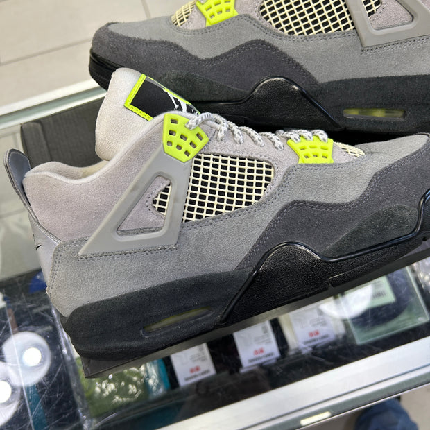 Jordan 4 Neon 95