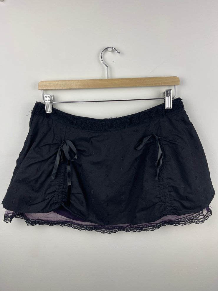 Vintage Lip Service Women&