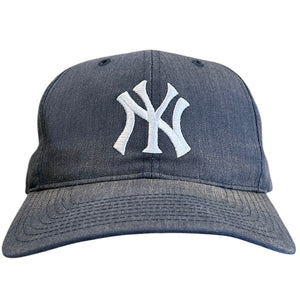 Vintage 90s MLB Twins Enterprise New York Yankees Plain Logo Navy Snapback Hat