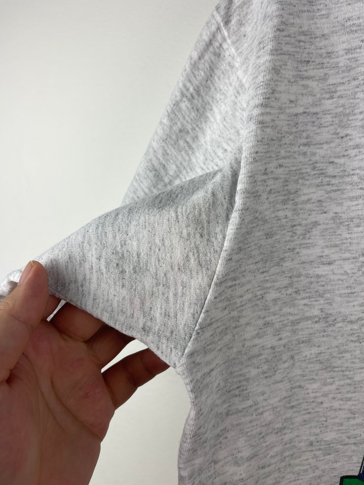 Vintage 90s West Virginia VS South Carolina Car Quest Bowl Football Grey Tee