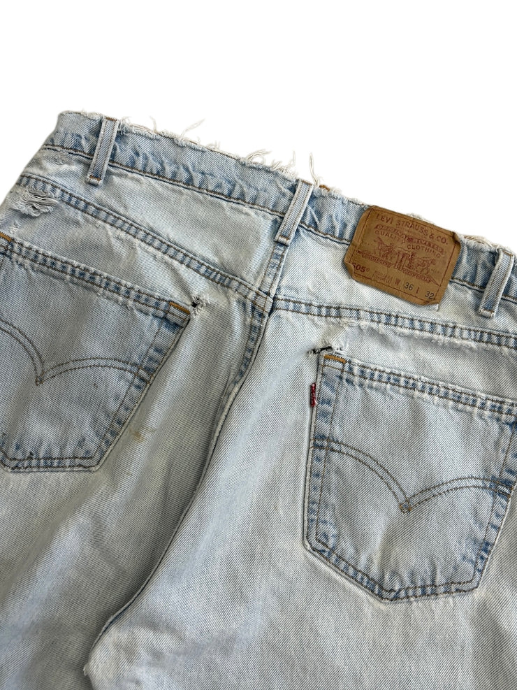 Vintage 90s Levis 505 Distressed Light Wash Blue Denim Jeans