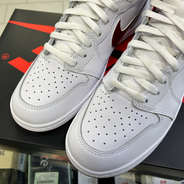 Jordan 1 Metallic Burgundy 85&