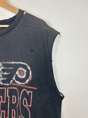 Vintage 90s NHL Philadelphia Flyers Black Thrashed Cut Off Tank Top