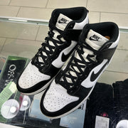 Nike Dunk High Panda