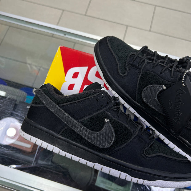 Nike SB Dunk Low Gnarhunters 2022