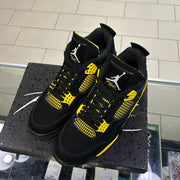 Jordan 4 Thunder 2023