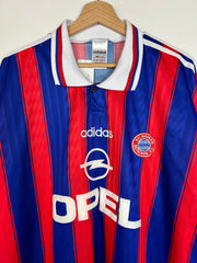 Vintage 1996/1997 Adidas FC Bayern Munchen Football Kit Jersey