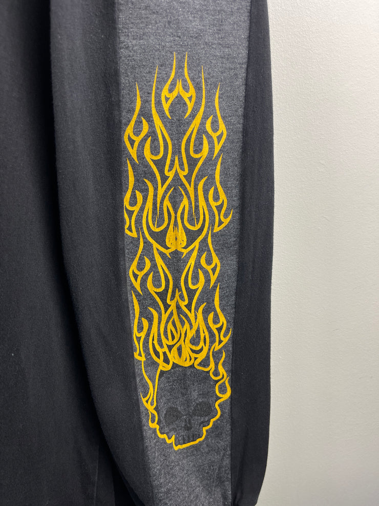 Vintage Y2K Snake Eyes Flaming Skull Black Long Sleeve
