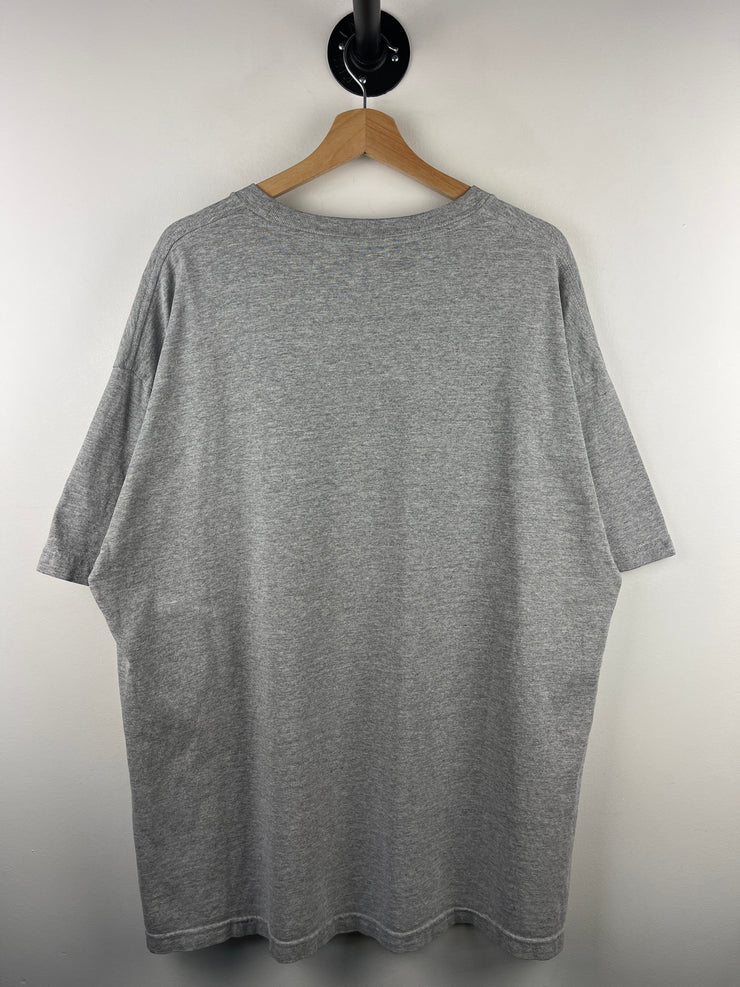 Vintage NBA Nike Los Angeles Lakers Middle Swoosh Grey Tee