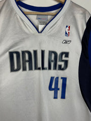 Vintage Y2K Reebok Dallas Mavericks Nowitzki White Basketball Jersey