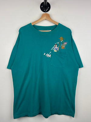 Vintage 90s Disney Snow White Embroidered Green Pocket Tee