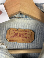 Vintage 90s Levis Faded Blue Denim Jacket