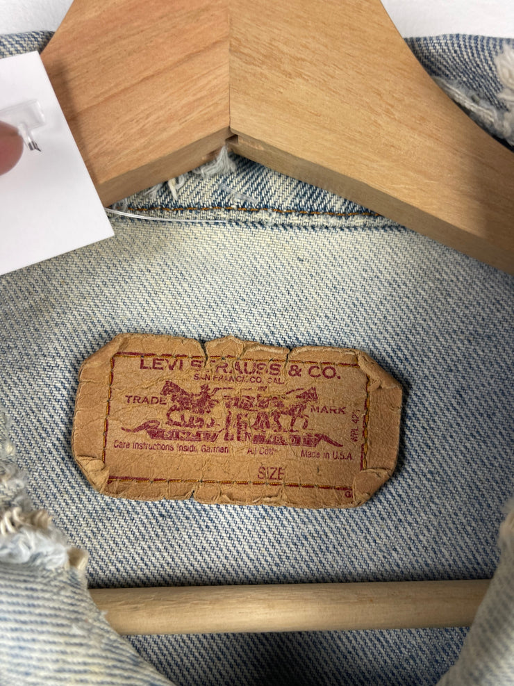 Vintage 90s Levis Faded Blue Denim Jacket