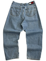 Vintage 90s Tommy Hilfiger Baggy Light Wash Blue Denim Jeans