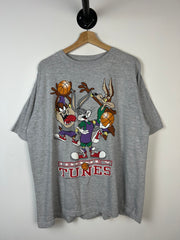 Vintage 90s Looney Tunes Basketball Grey Tee