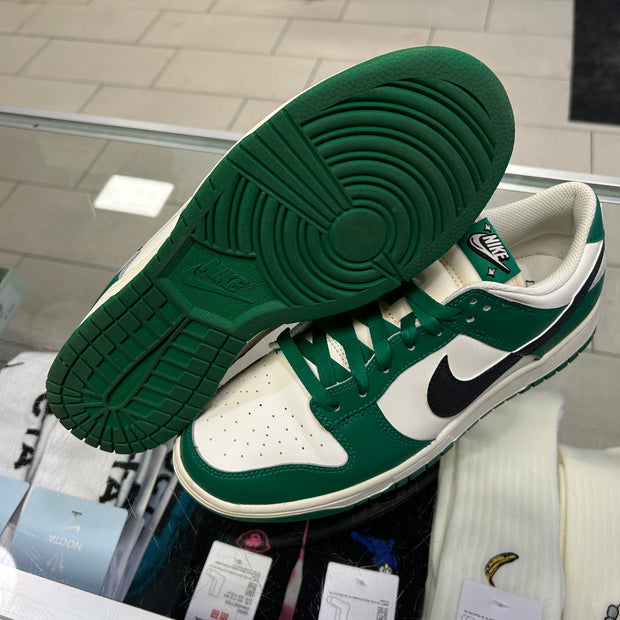 Nike Dunk Low SE Lottery Pack Malachite Green