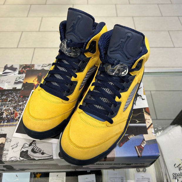 Jordan 5 Michigan 2019