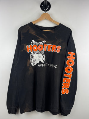 Vintage Hooters Wisconsin Black Long Sleeve