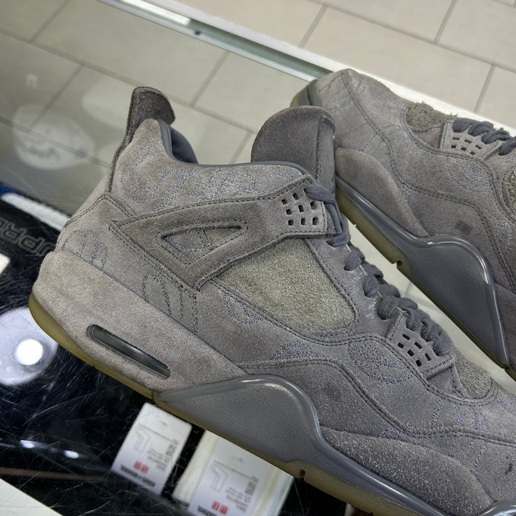 Jordan 4 Kaws Cool Grey 2017