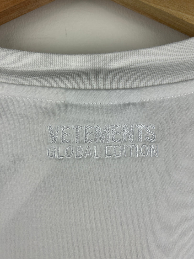 Vetements Canada Think Globally White Tee