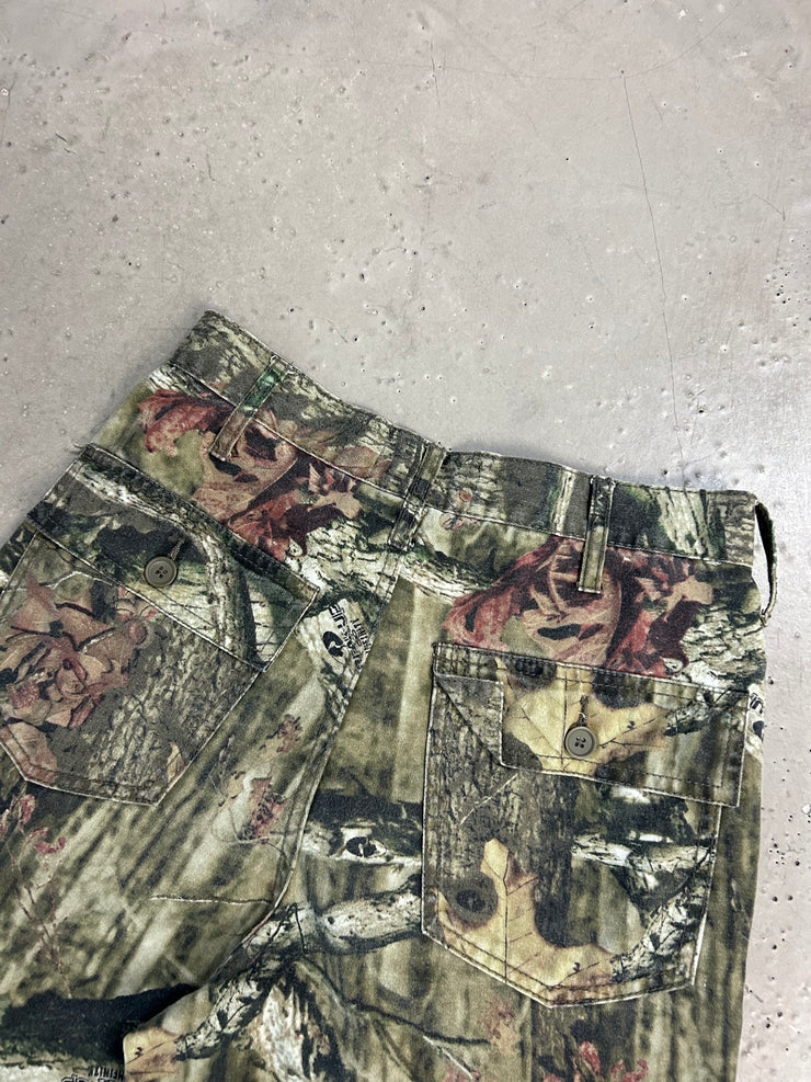 Vintage Y2K Mossy Oaks Real Tree Camo Cargo Pants