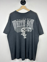 Vintage 90s MLB Logo 7 Chicago White Sox Faded Black Tee