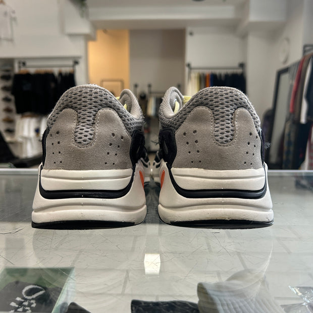 Yeezy 700 Wave Runner