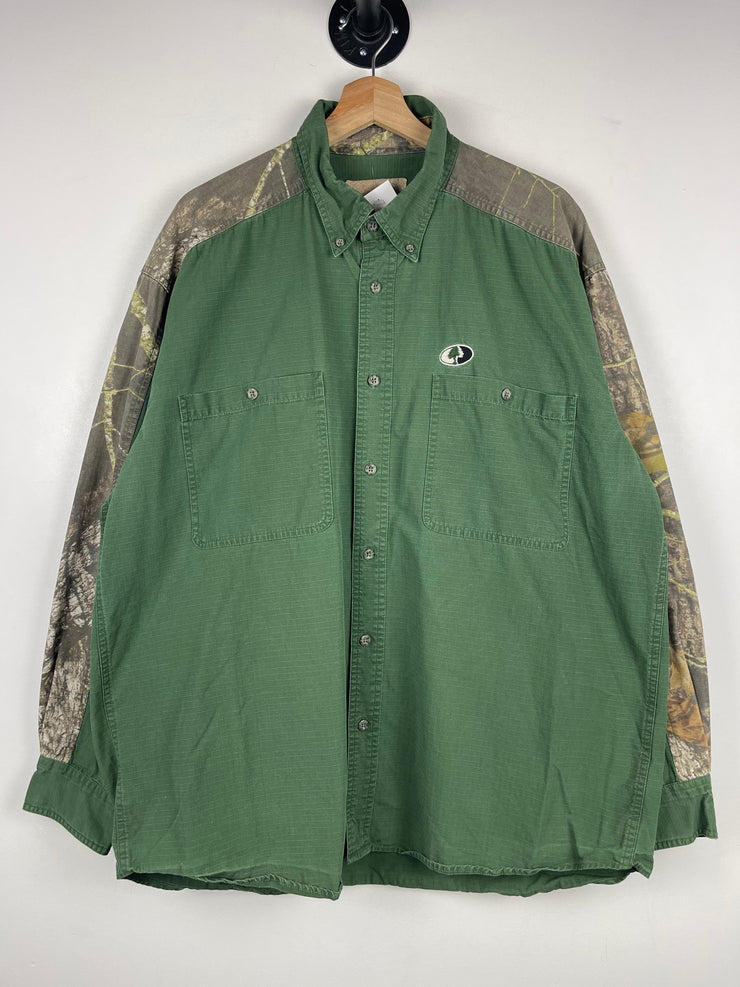 Vintage Mossy Oak Real Tree Camo & Green Button Up Long Sleeve Shirt