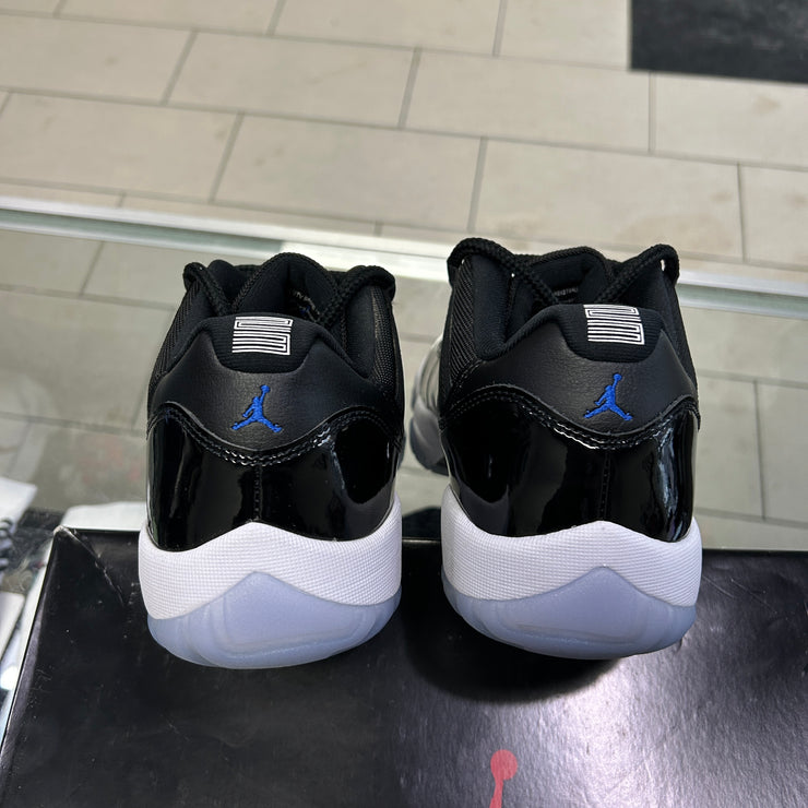 Jordan 11 Low Space Jam