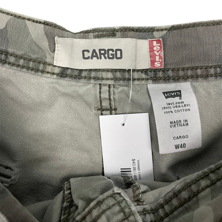 Vintage Levis Camo Cargo Shorts