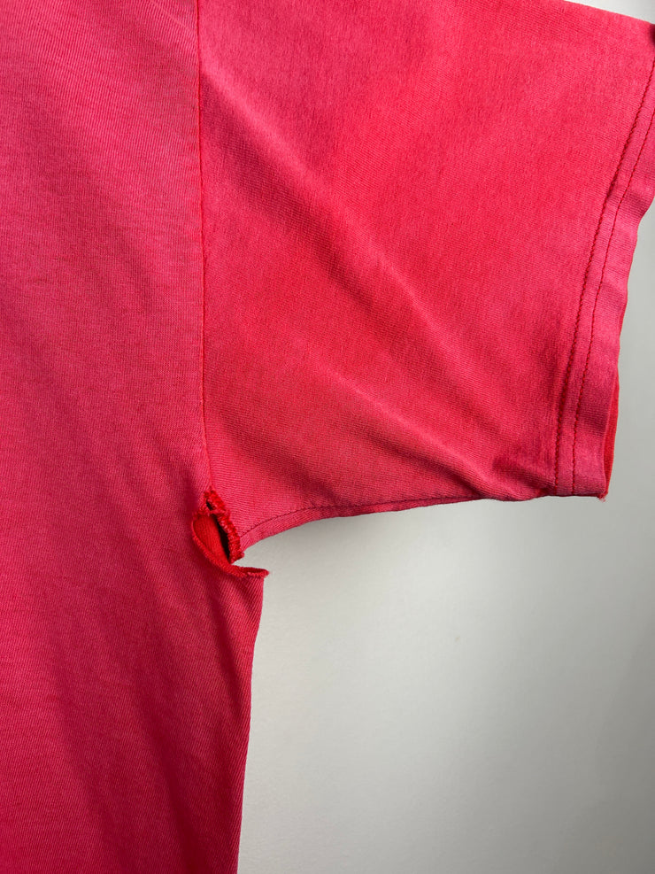 Vintage Harley Davidson Barb Wire Fenwick Faded Red Tee