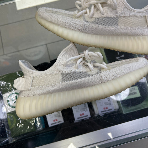 Yeezy 350 V2 Bone