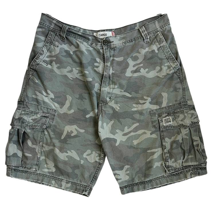 Vintage Levis Camo Cargo Shorts