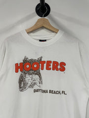 Vintage 90's Hooters Daytona Beach White Tee