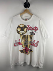 Vintage 90s NBA Chicago Bulls Champions White Tee