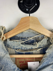 Vintage 90s Levis Blanket Lined Distressed Blue Denim Jacket