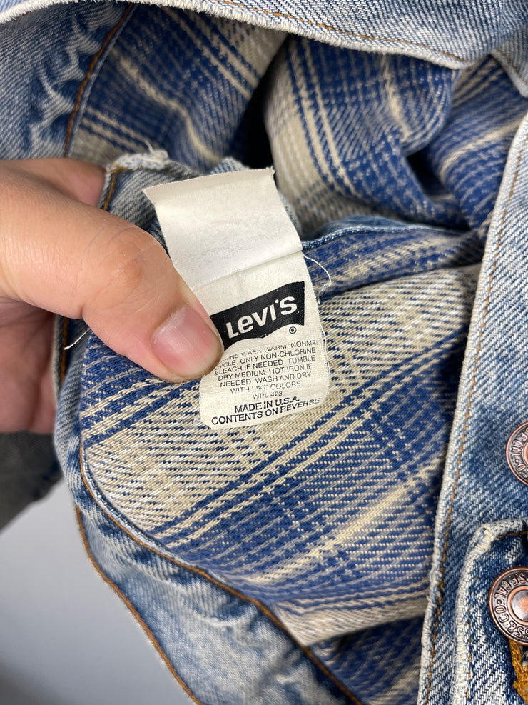 Vintage 90s Levis Blanket Lined Distressed Blue Denim Jacket
