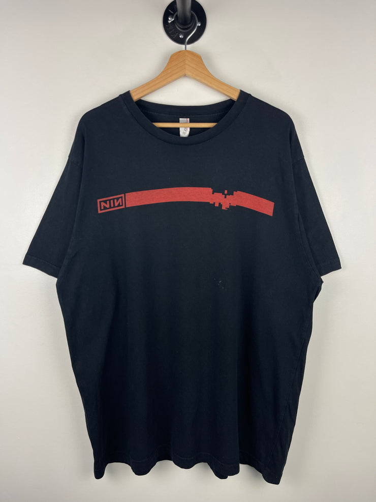 Vintage 2008 Nine Inch Nails Lights In The Sky Tour Black Tee