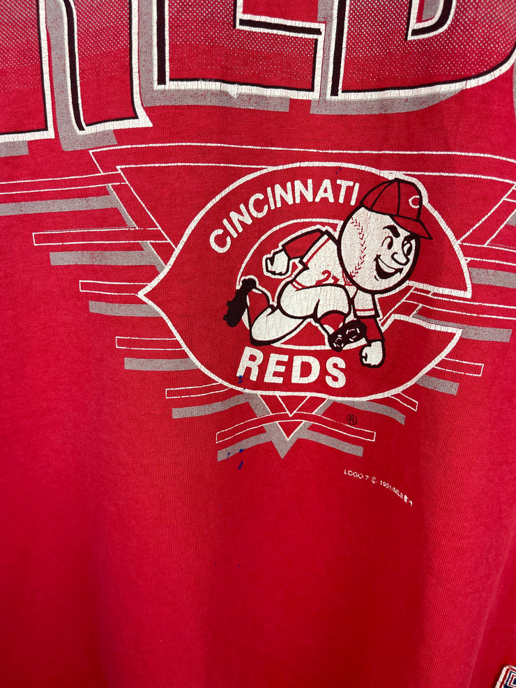 Vintage 90s MLB Logo 7 Cincinnati Reds Red Tee