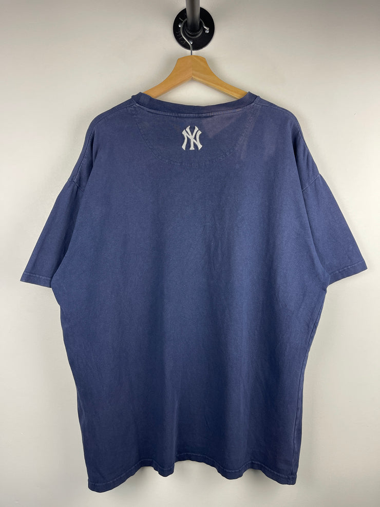 Vintage MLB Nike New York Yankees Middle Swoosh Embroidered Navy Tee
